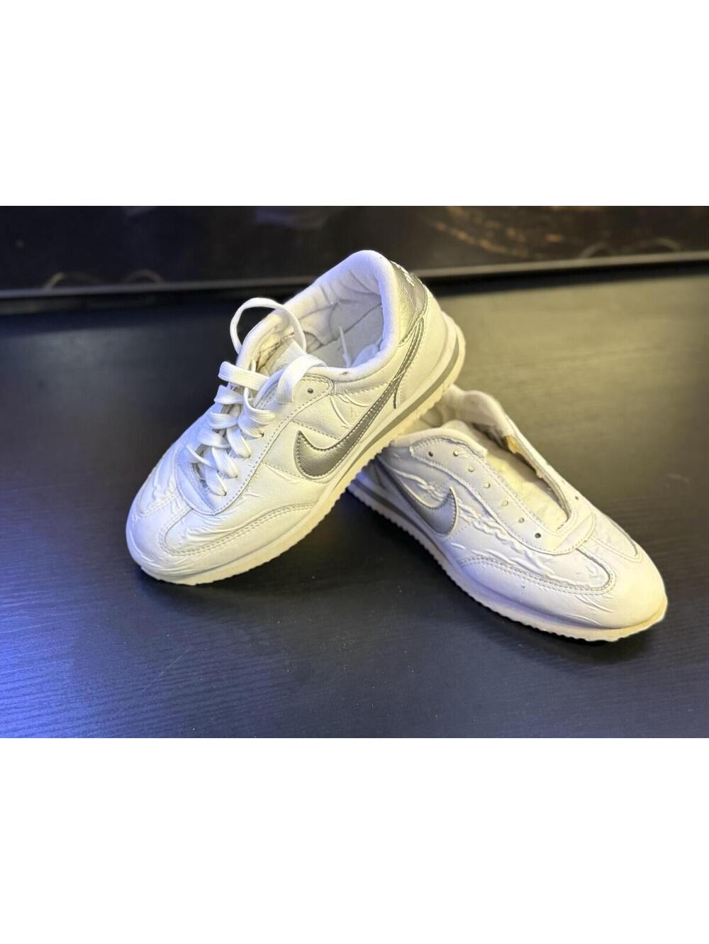 Nike Cortez Leather White Silver Women’s 7 Vintage Y2K Running Shoes 305450-101
